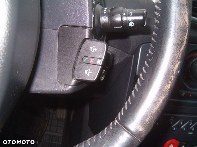 Renault Clio - 27