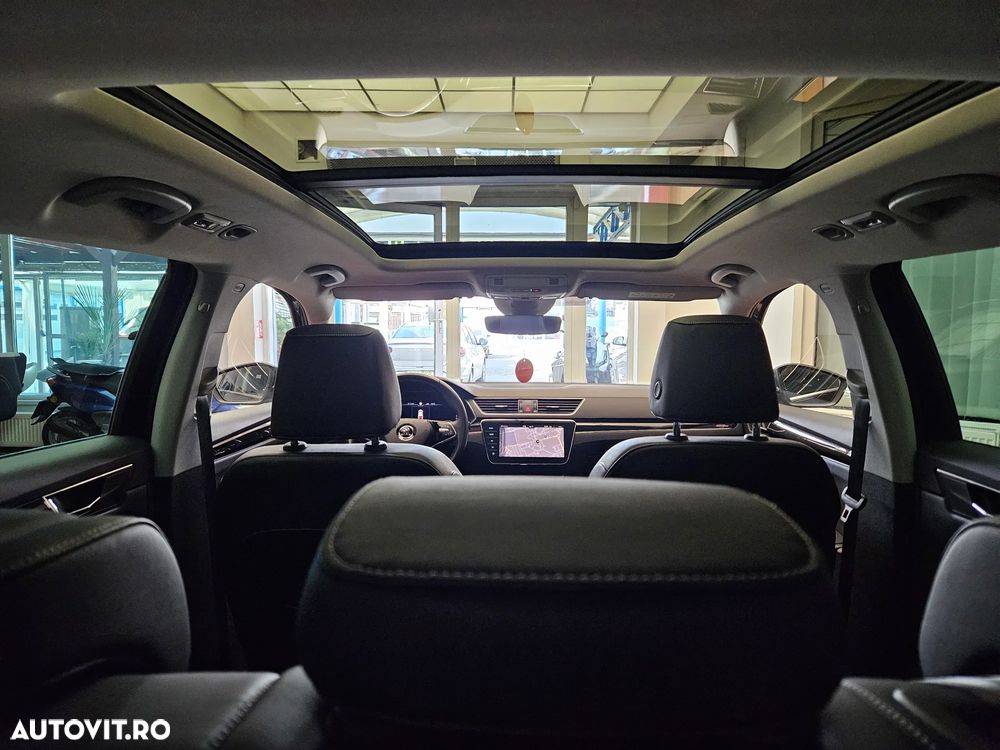 Skoda Superb 2.0 TDI 4X4 DSG L&K - 14