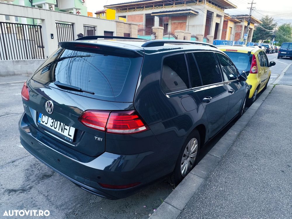 Volkswagen Golf - 3