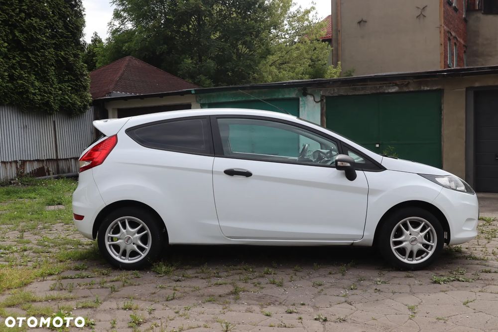 Ford Fiesta 1.25 Ambiente - 4