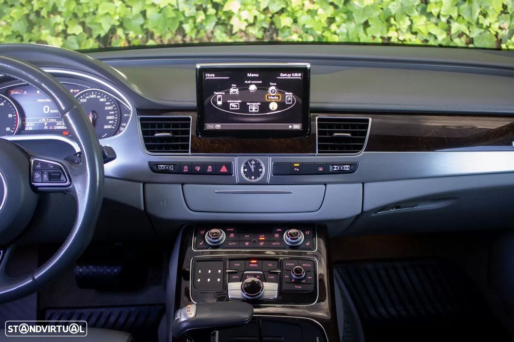 Audi A8 3.0 TDI V6 quattro L.C.D.Exclusive - 16