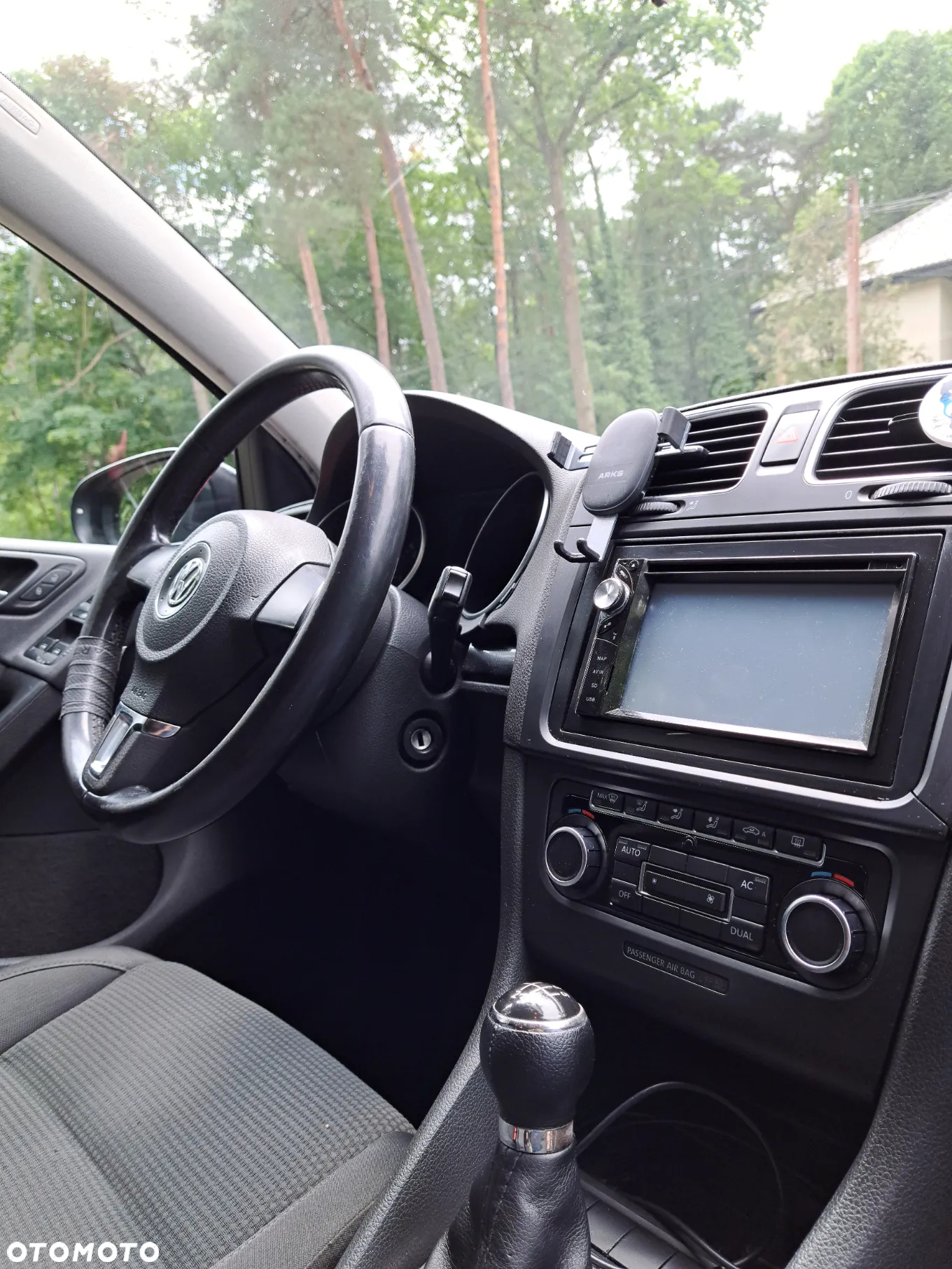 Volkswagen Golf VI 2.0 TDI Comfortline - 15