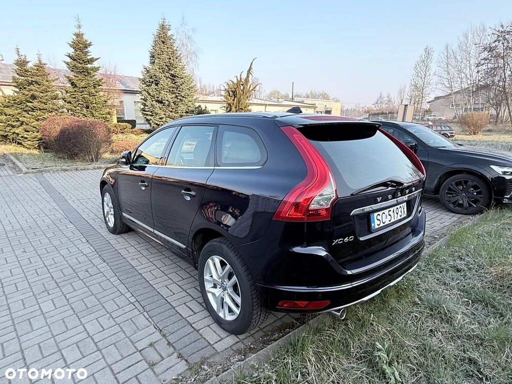 Volvo XC 60 D3 Drive-E Summum - 2