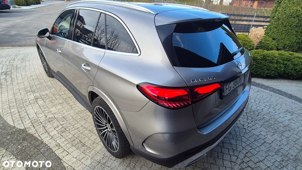 Mercedes-Benz GLC 200 4-Matic - 12