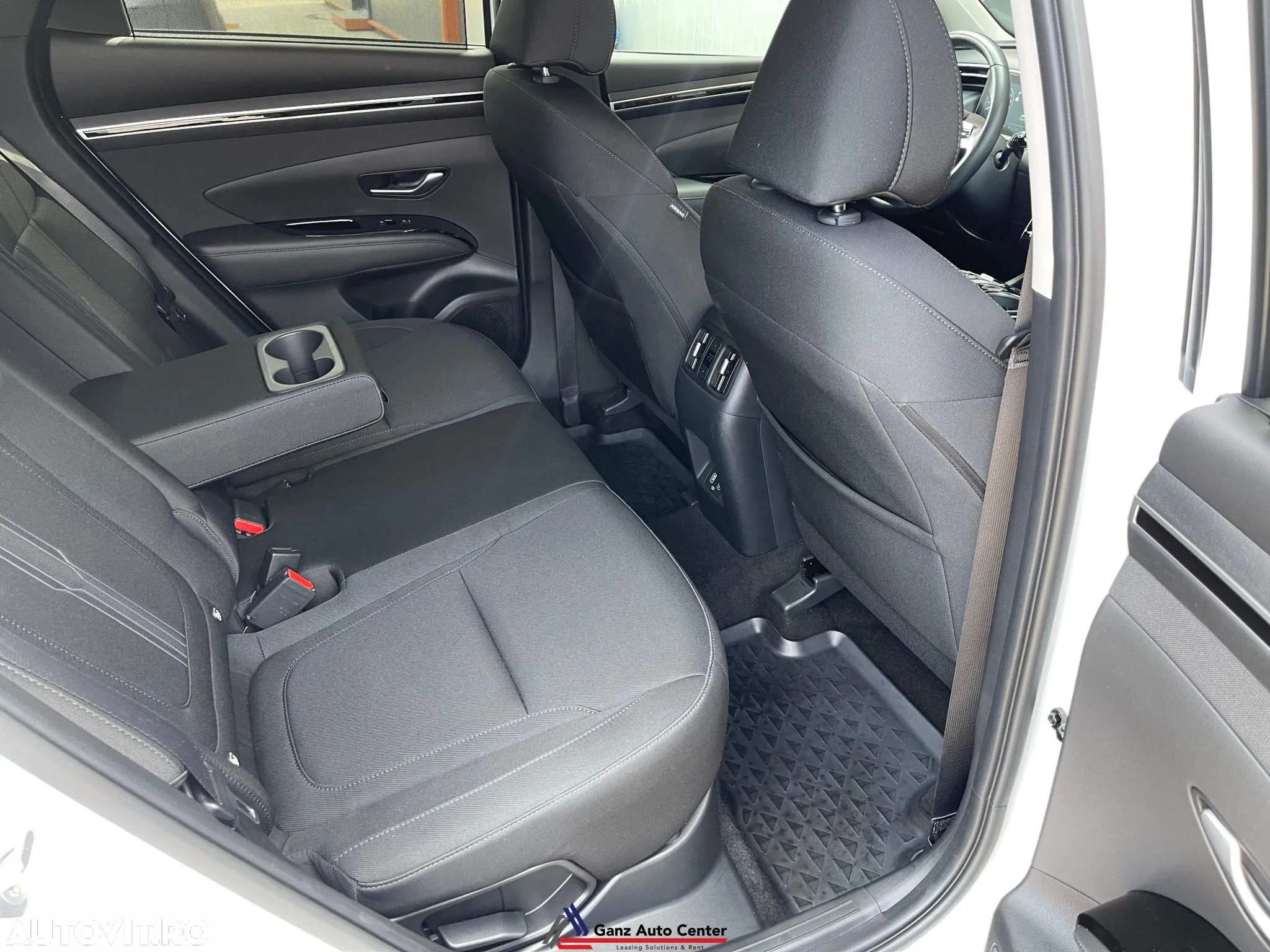 Hyundai Tucson Hybrid 1.6 l 230 CP 4WD 6AT Style - 17