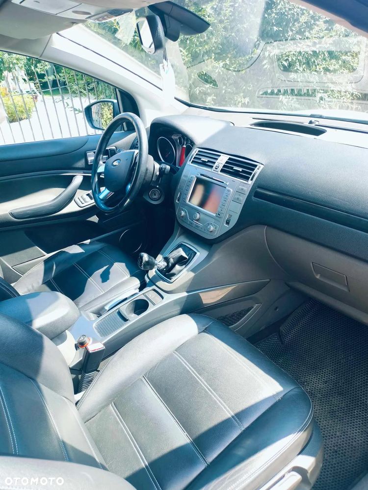 Ford Kuga 2.0 TDCi 4x4 Titanium - 7