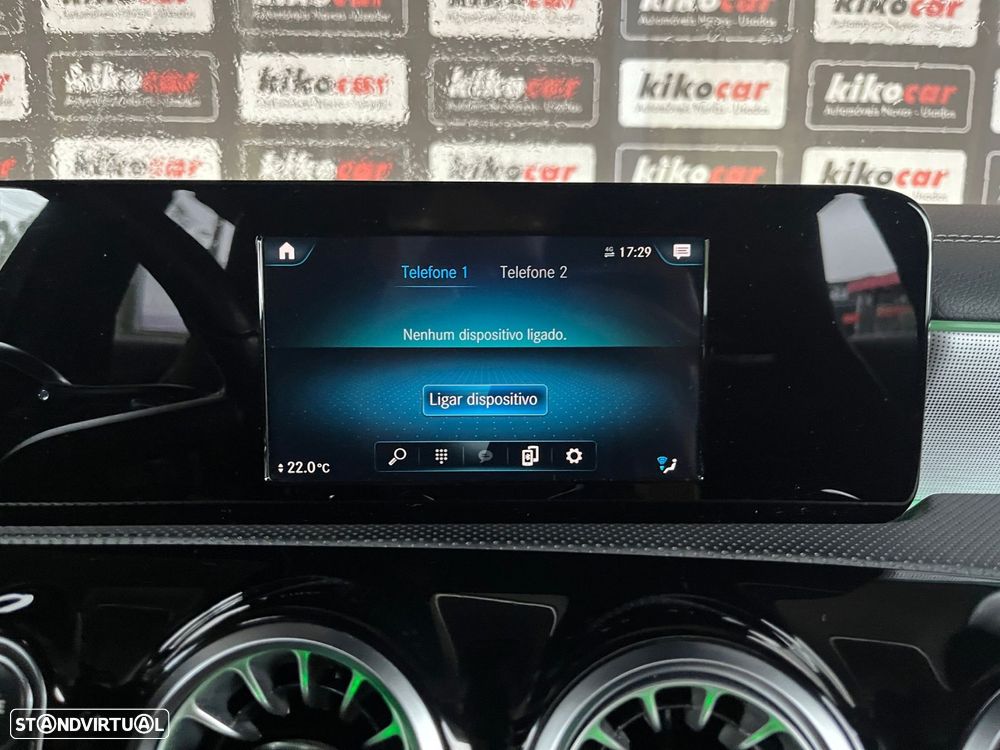 Mercedes-Benz A 250 e 8G-DCT AMG Line - 40
