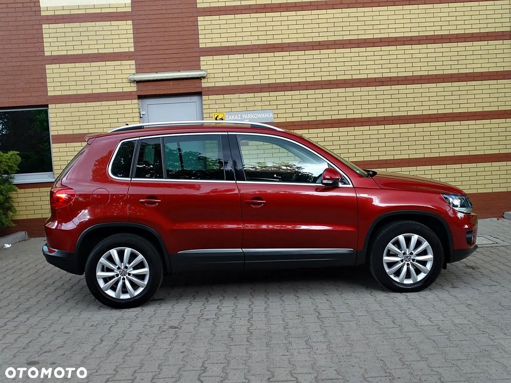 Volkswagen Tiguan 2.0 TDI DPF 4Motion BlueMotion Technology Sport & Style - 11