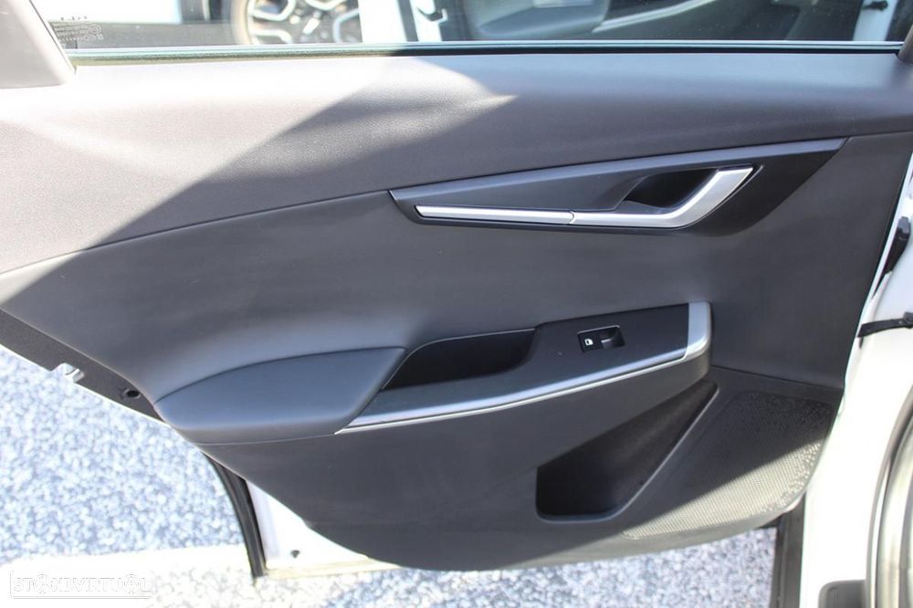 Kia EV6 77.4 kWh Tech - 25