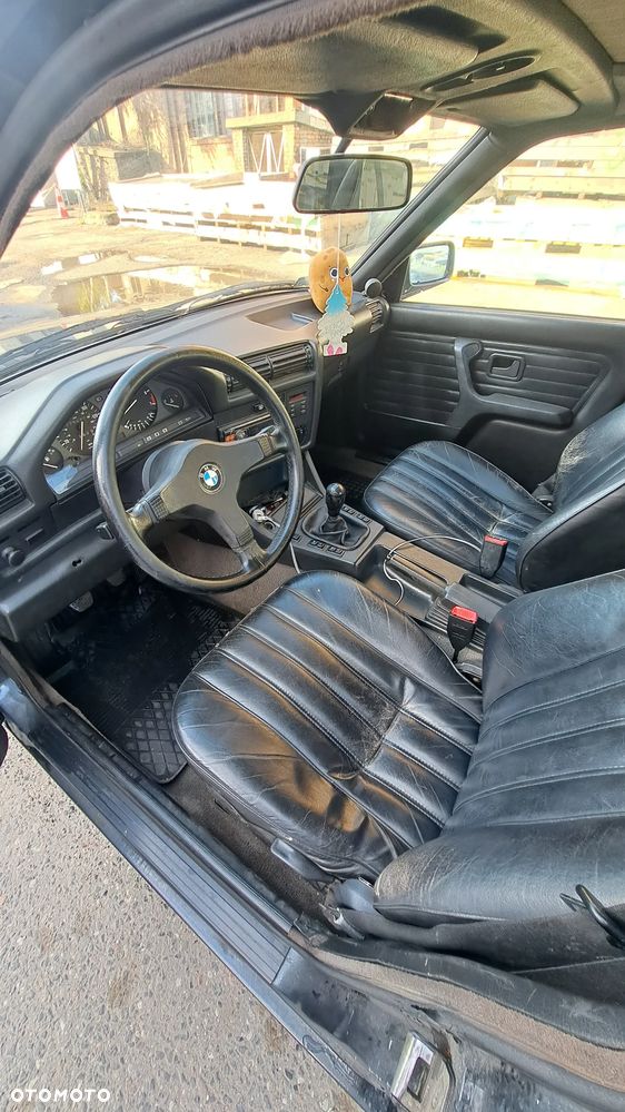 BMW Seria 3 - 18