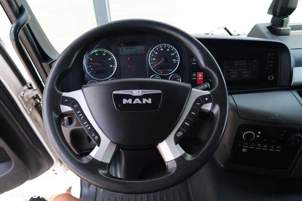MAN TGL 12.220 Solówka 17EP - 16