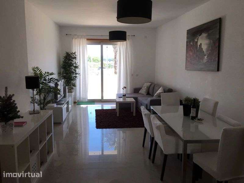 Apartamento T2 com terraços - Grande imagem: 5/11