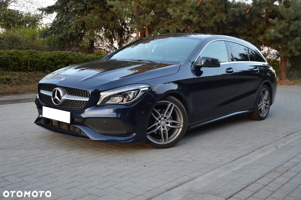 Mercedes-Benz CLA 180 d AMG Line - 2