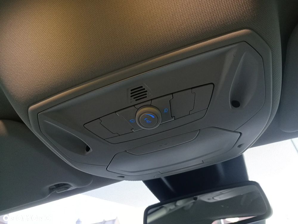 Ford Focus 2.0 TDCi DPF Start-Stopp-System Titanium - 24