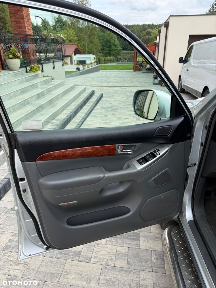 Toyota Land Cruiser 3.0 D Luna Comfort - 28