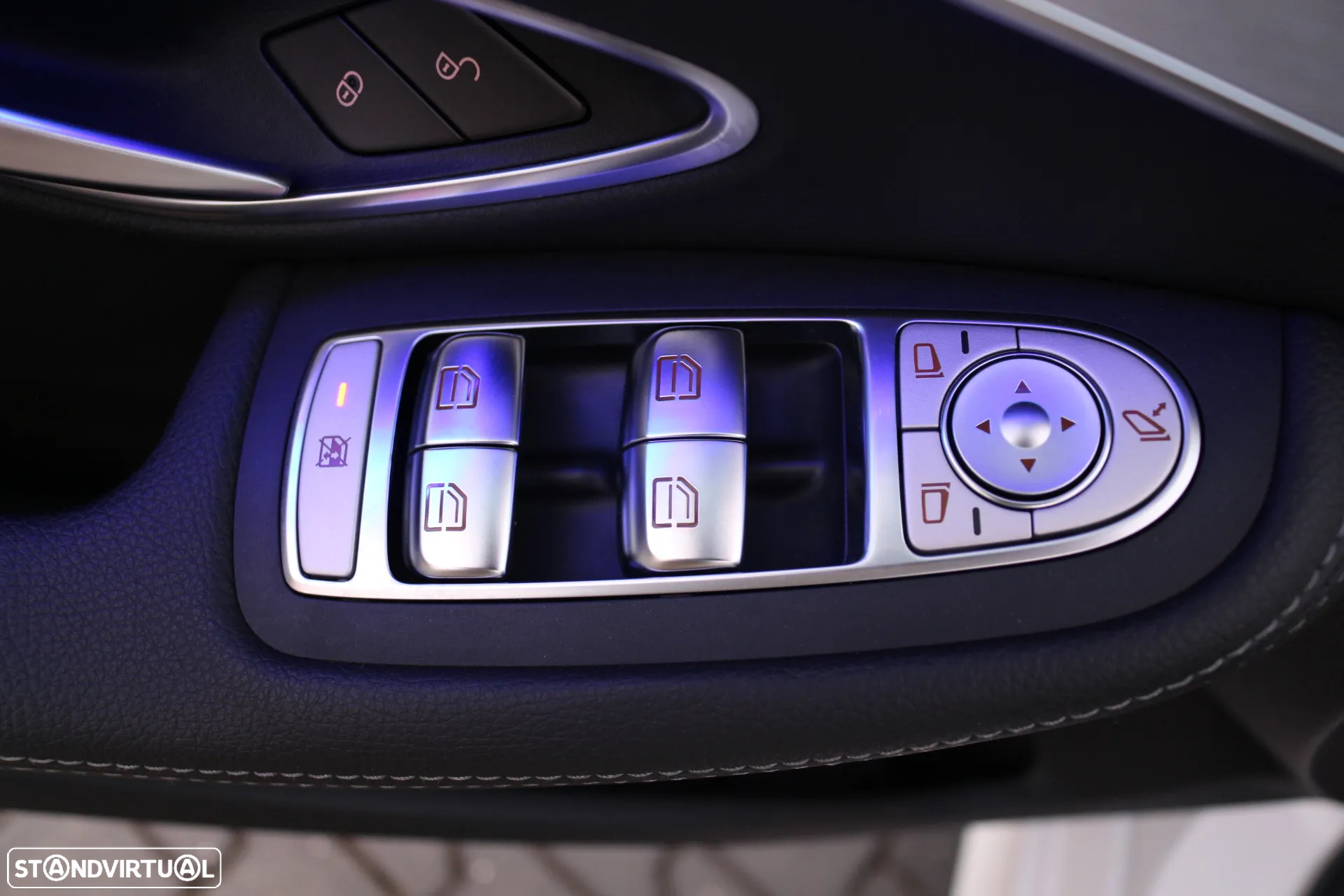 Mercedes-Benz C 300 de AMG Line - 28