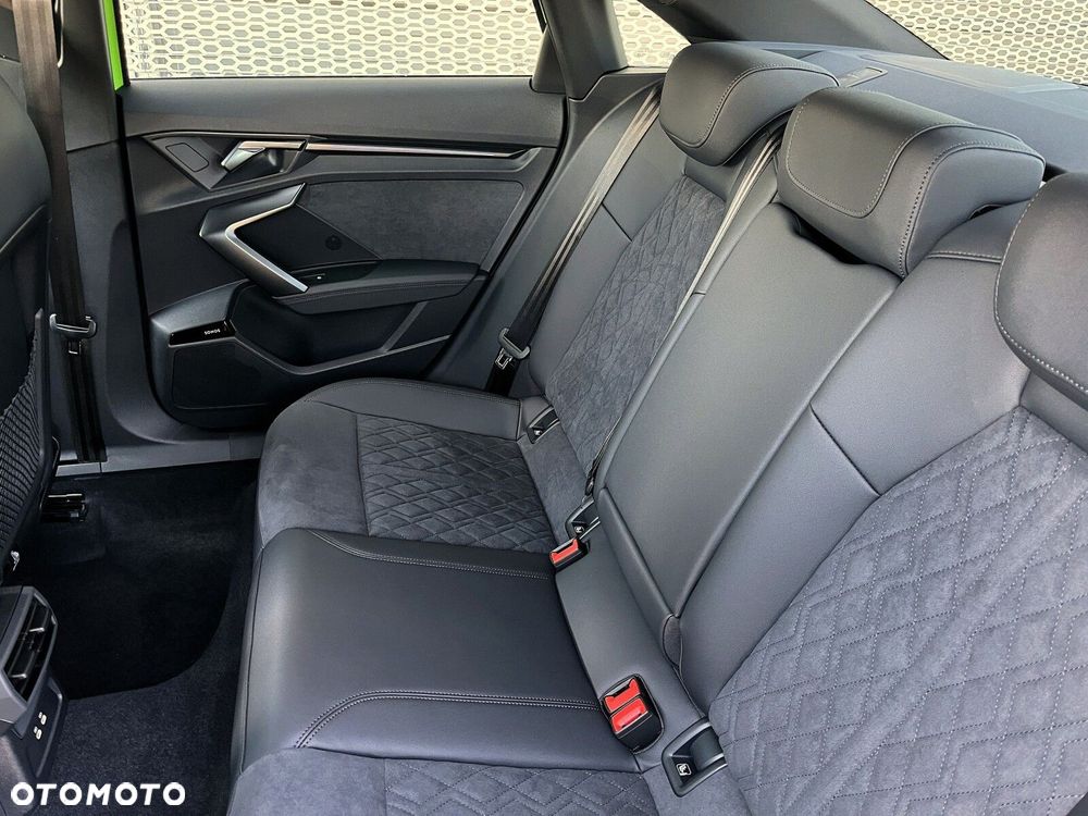 Audi RS3 Limousine - 26