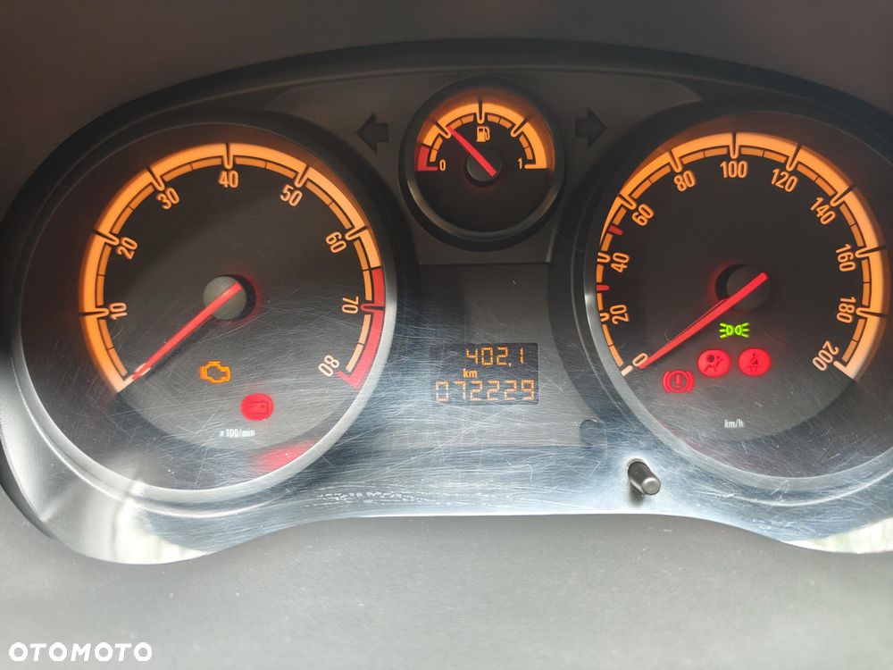 Opel Corsa - 15