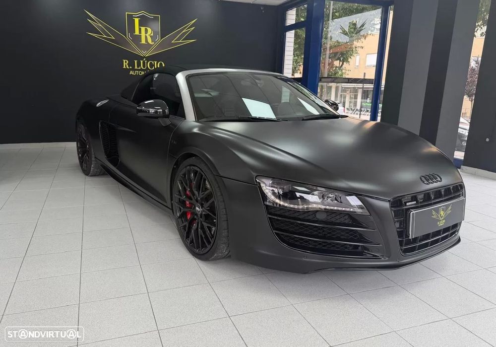 Audi R8 Spyder 5.2 FSi V10 quattro R tronic - 13