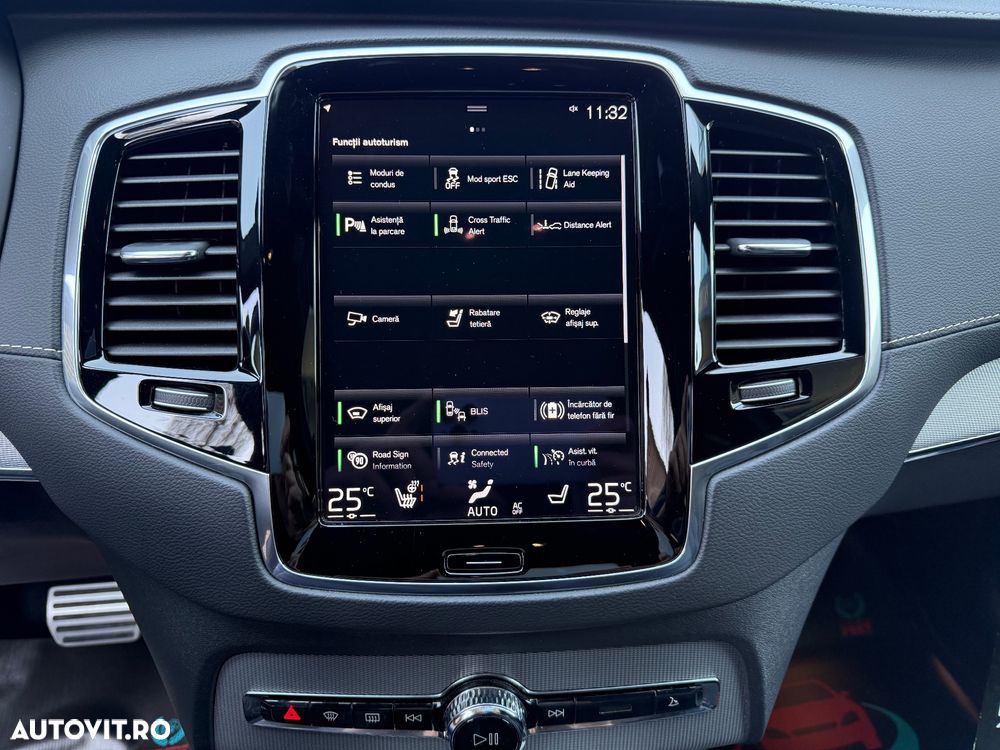 Volvo XC 90 B5 D AWD Geartronic RDesign - 32