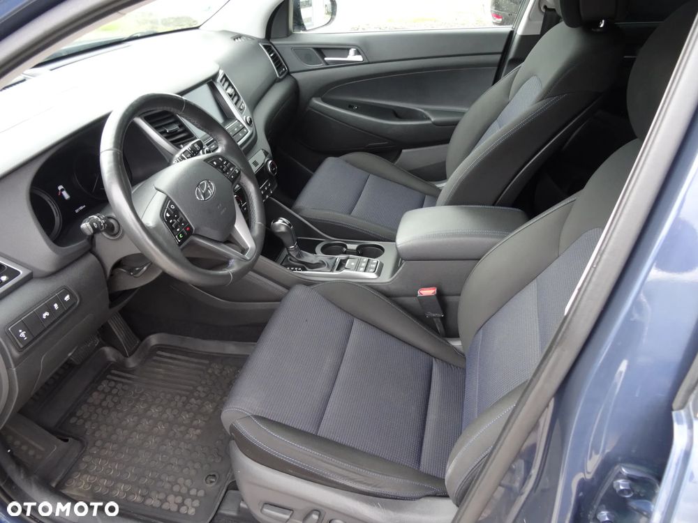 Hyundai Tucson blue 2.0 CRDi 4WD Premium - 11