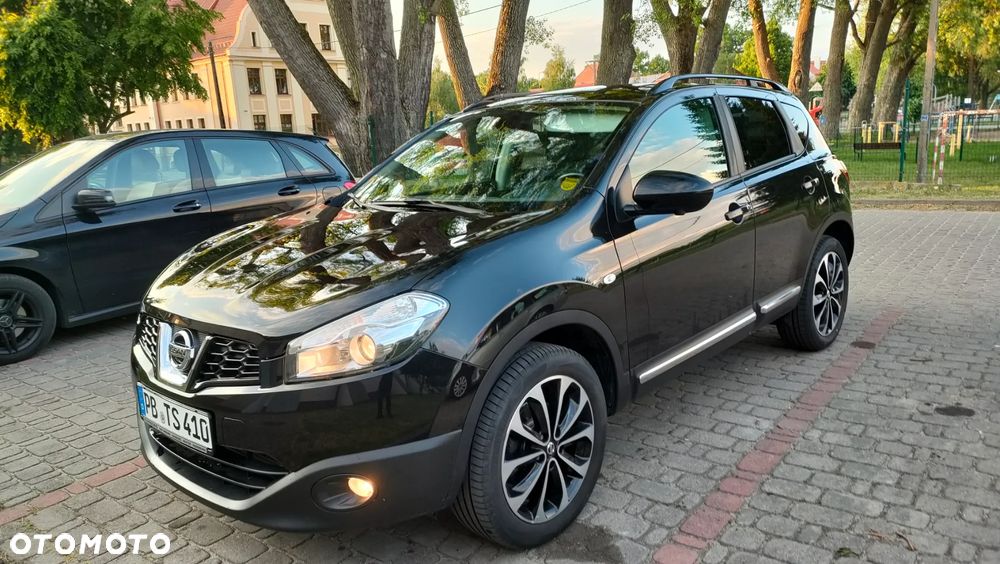Nissan Qashqai 2.0 dCi 4 x 4 DPF tekna - 2