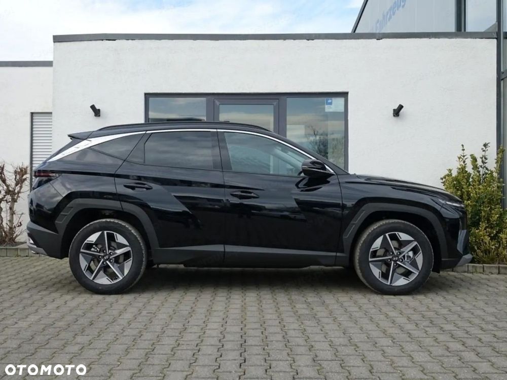Hyundai Tucson 1.6 T-GDi HEV Executive 2WD - 3
