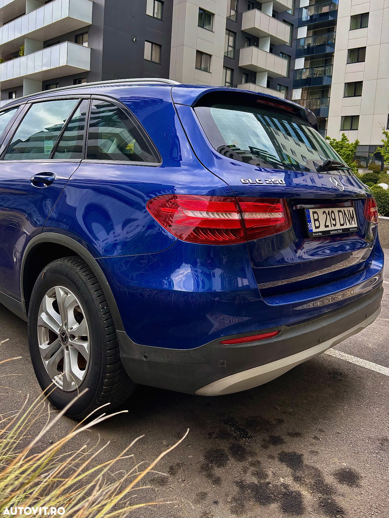 Mercedes-Benz GLC 250 4MATIC - 2