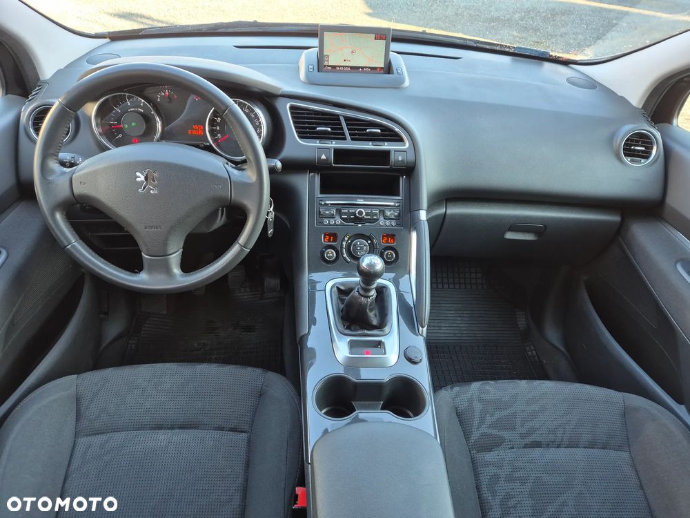 Peugeot 3008 1.6 Allure - 26