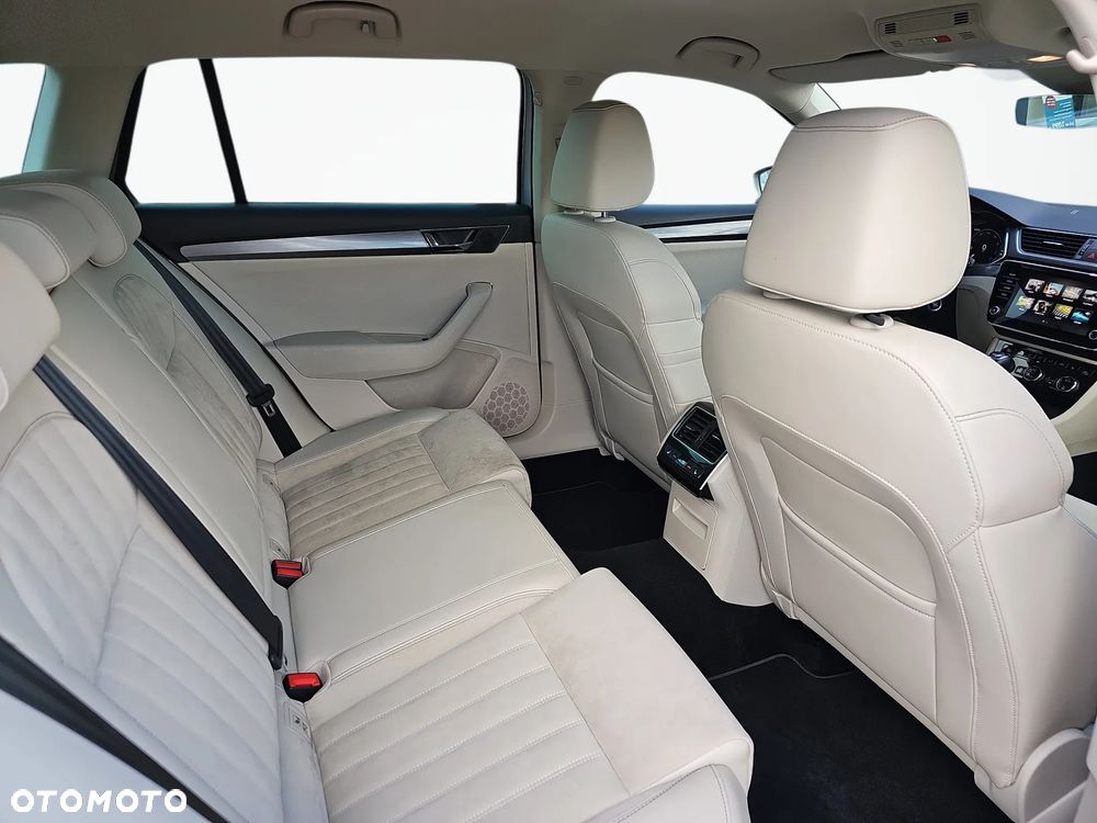 Skoda Superb 2.0 TSI 4x4 Style DSG - 11