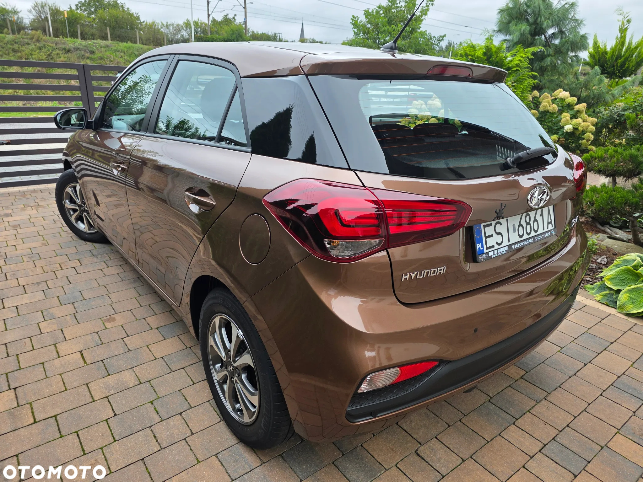 Hyundai i20 - 16
