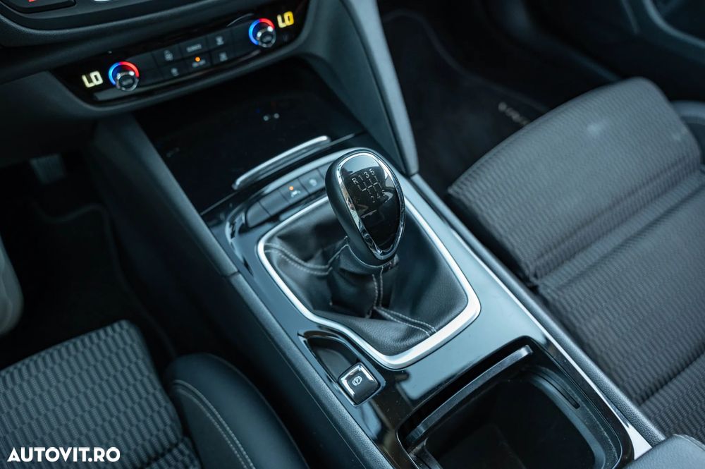 Opel Insignia 1.6 ECOTEC Edition - 19