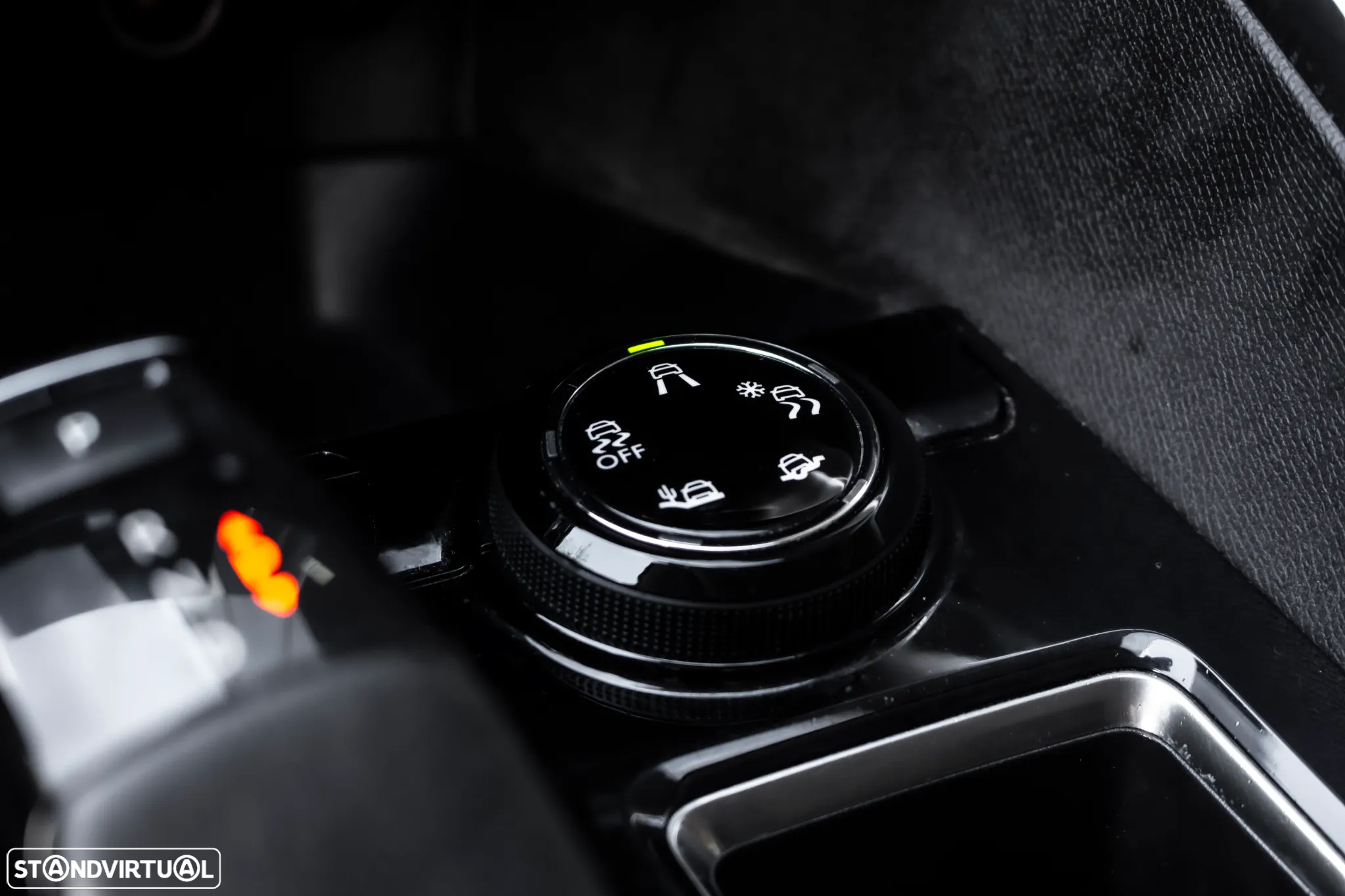 Peugeot 5008 1.2 PureTech Allure Pack EAT8 - 22