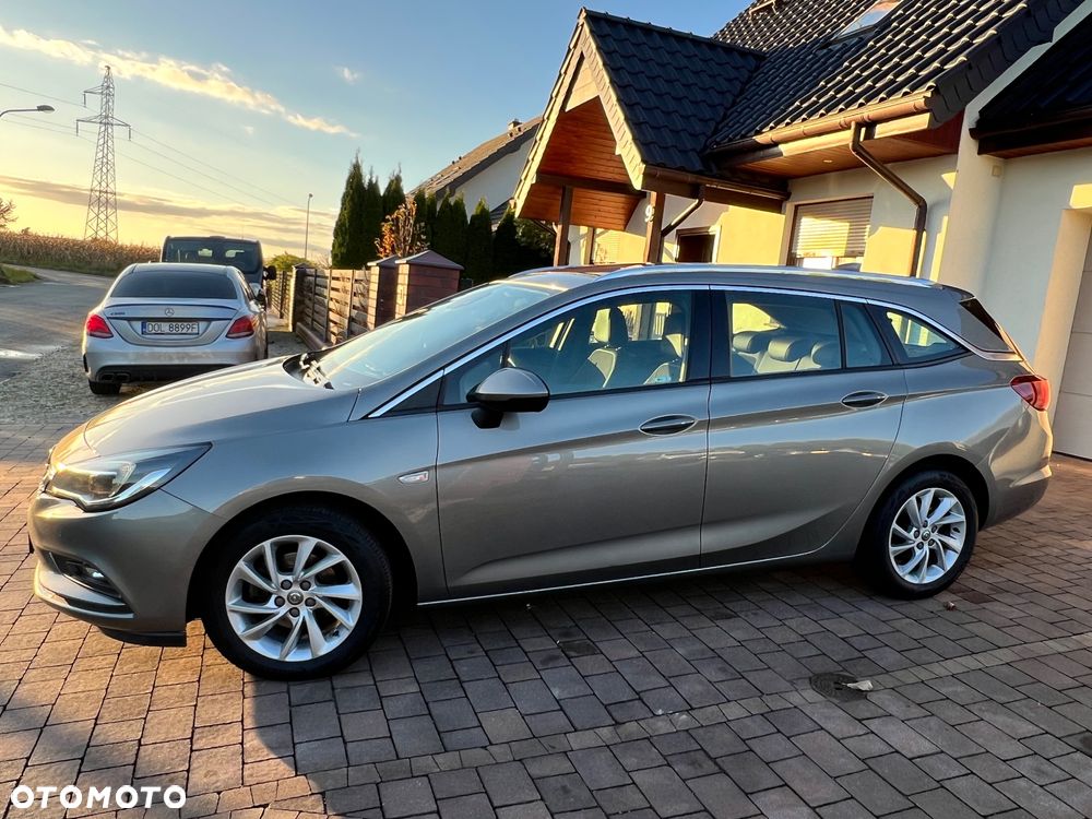 Opel Astra 1.4 Turbo Start/Stop Sports Tourer Innovation - 5