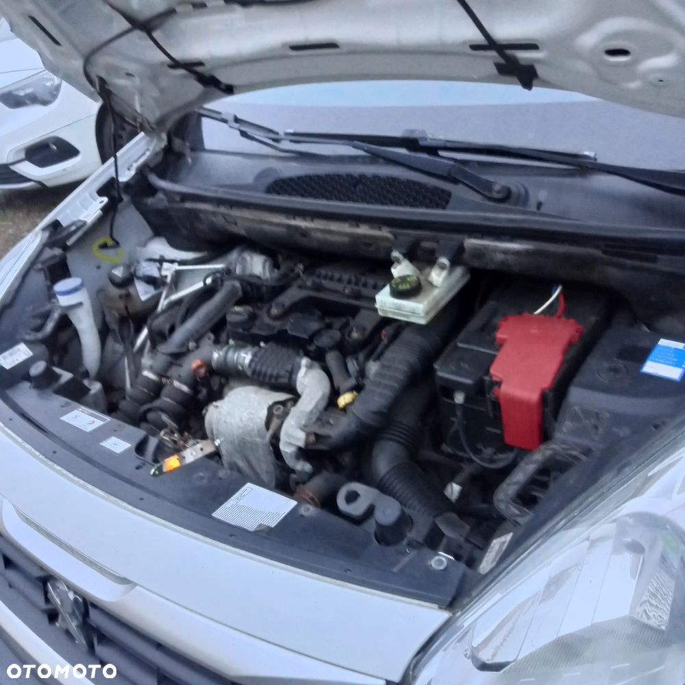 Peugeot Partner - 13