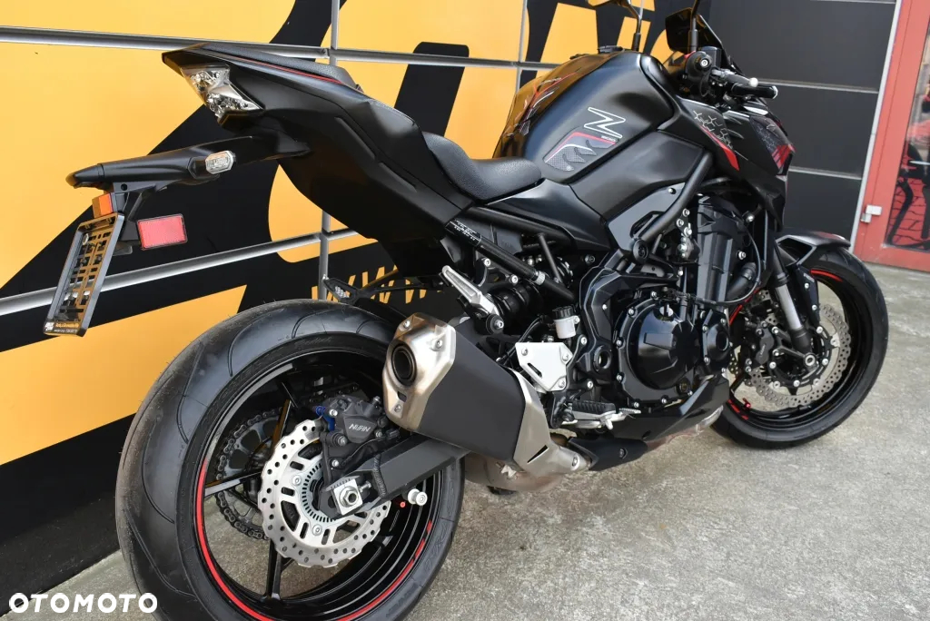 Kawasaki Z - 28