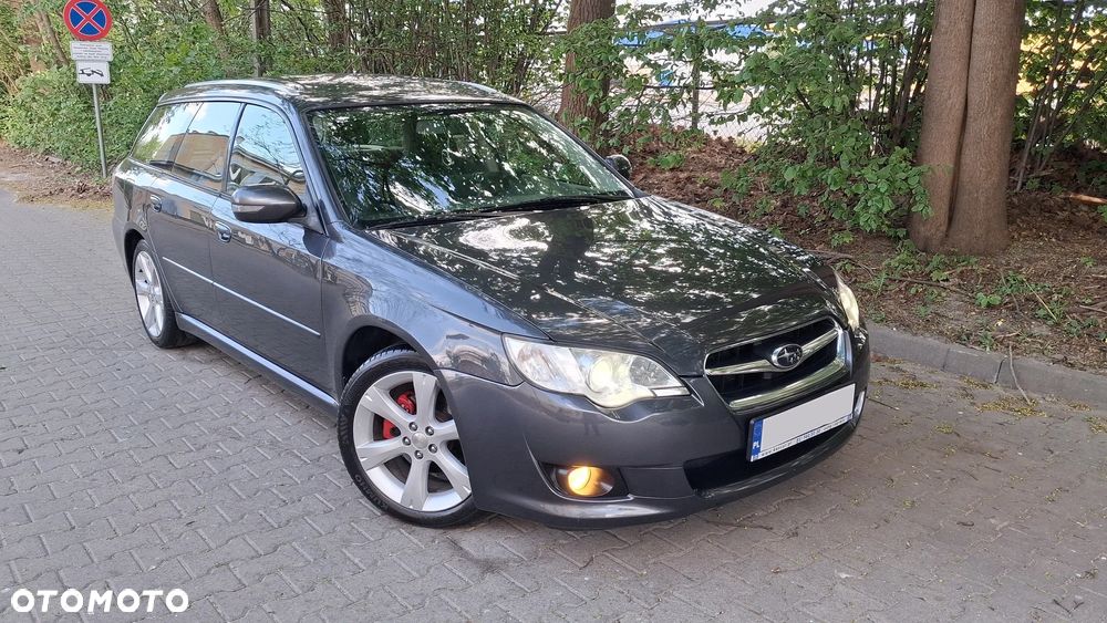 Subaru Legacy - 1