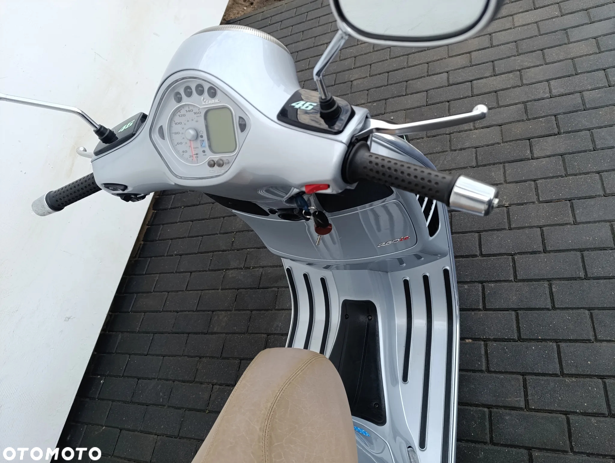 Piaggio Vespa - 26