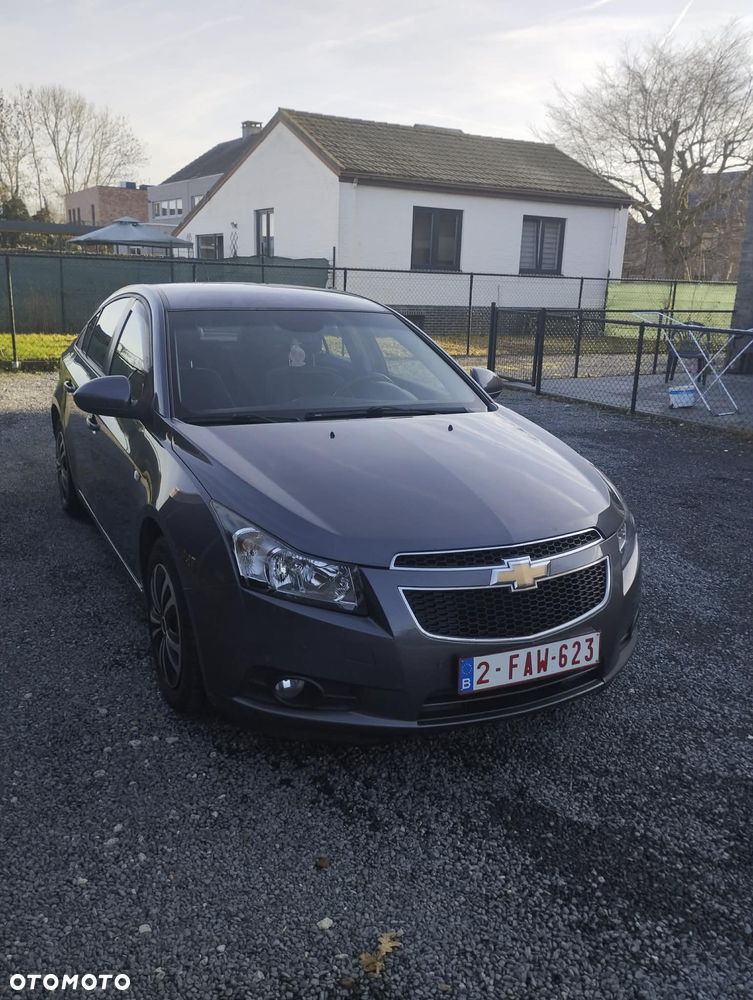 Chevrolet Cruze 1.7 D LT+ - 1