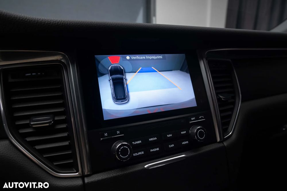 Porsche Macan Standard - 14