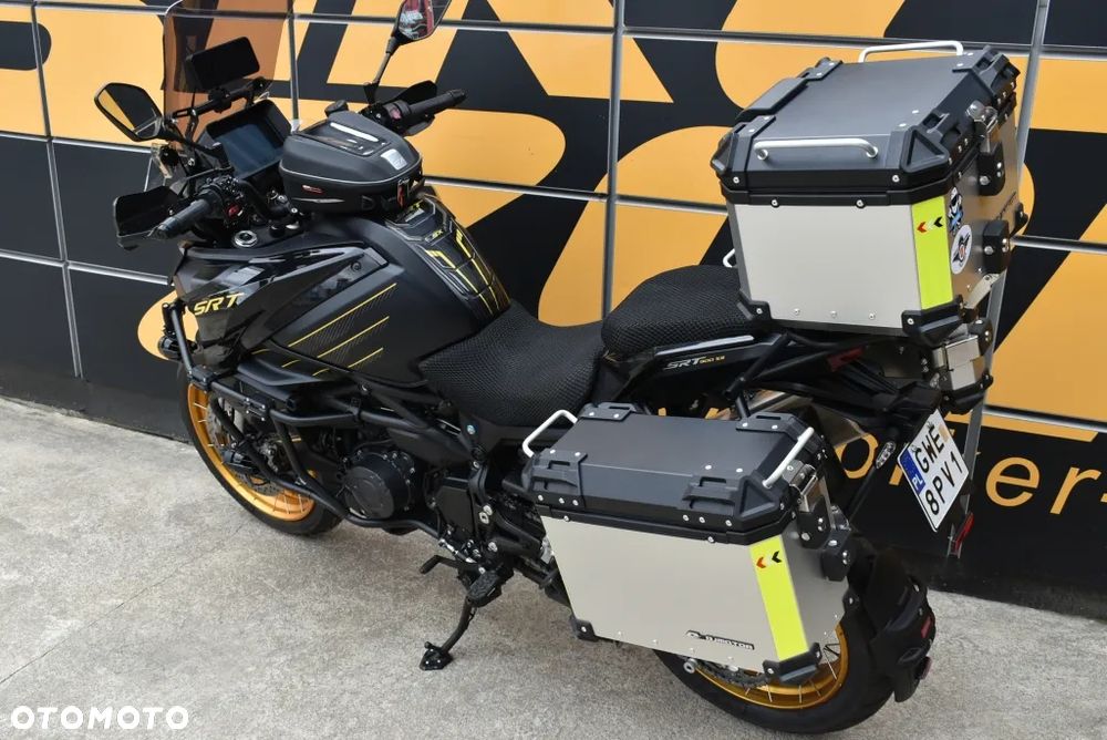 QJMOTOR SRT900SX - 9