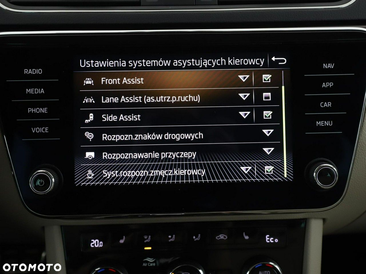 Skoda Superb 1.4 TSI Plug-In Hybrid L&K DSG - 23
