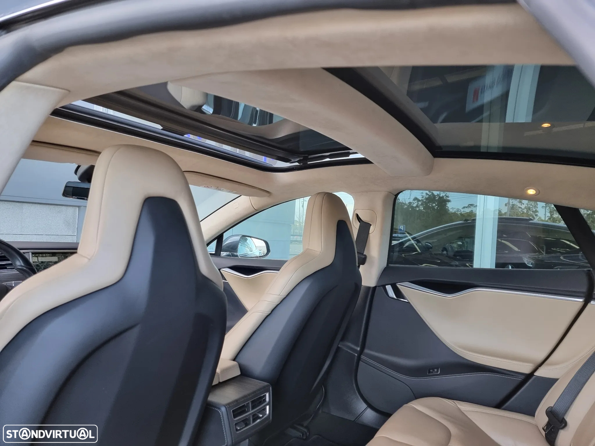Tesla Model S Standard - 28