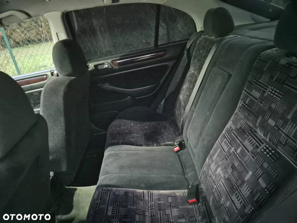 Honda Accord 1.8i S - 8