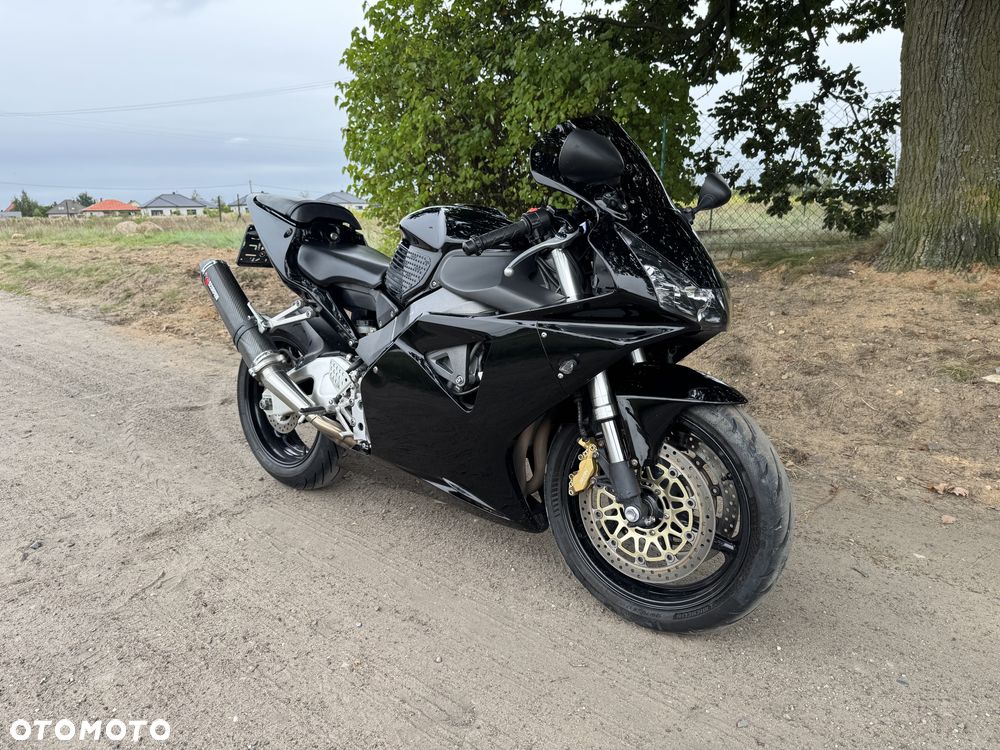 Honda CBR - 17