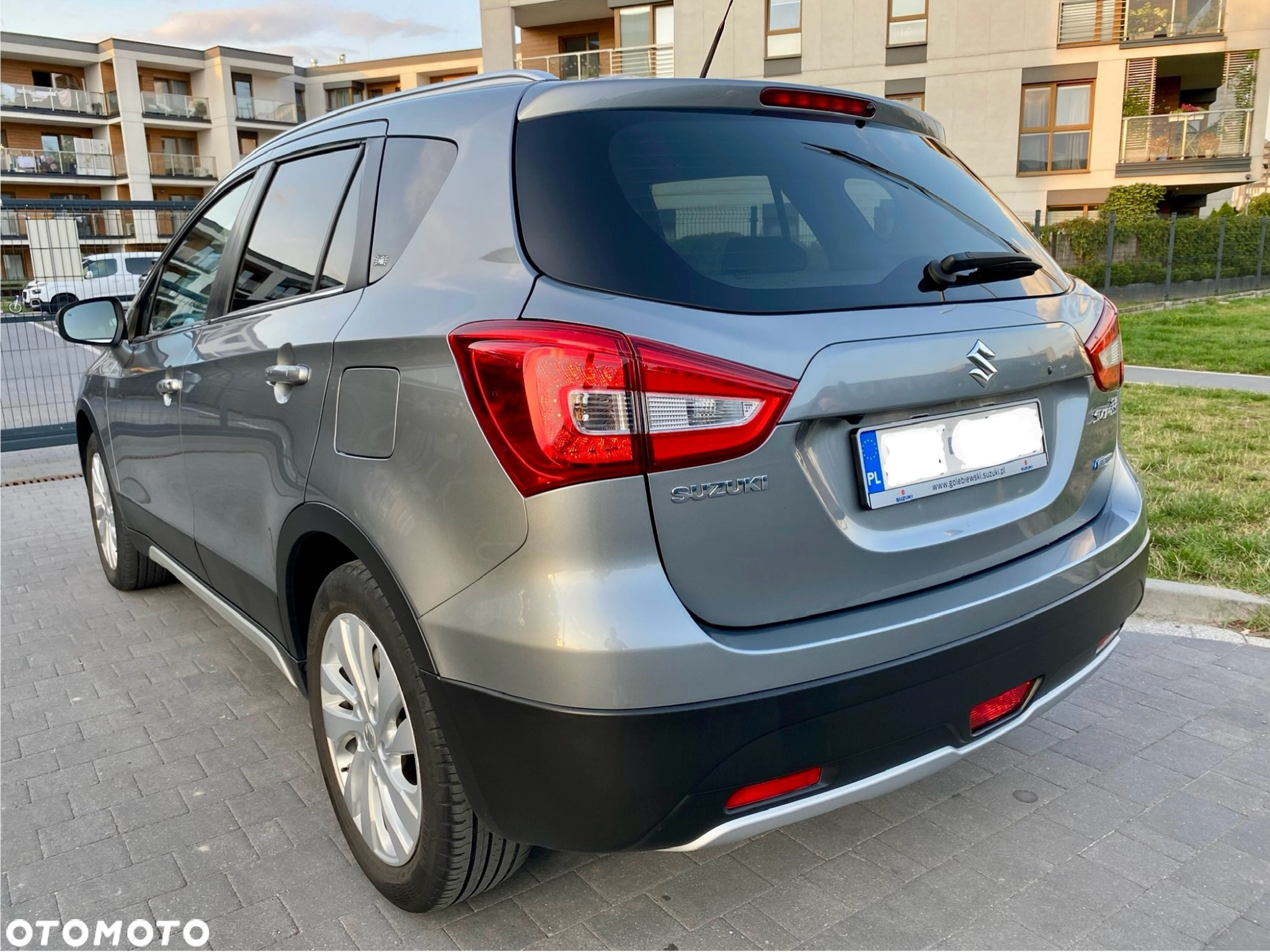 Suzuki SX4 S-Cross 1.4 T Premium - 13