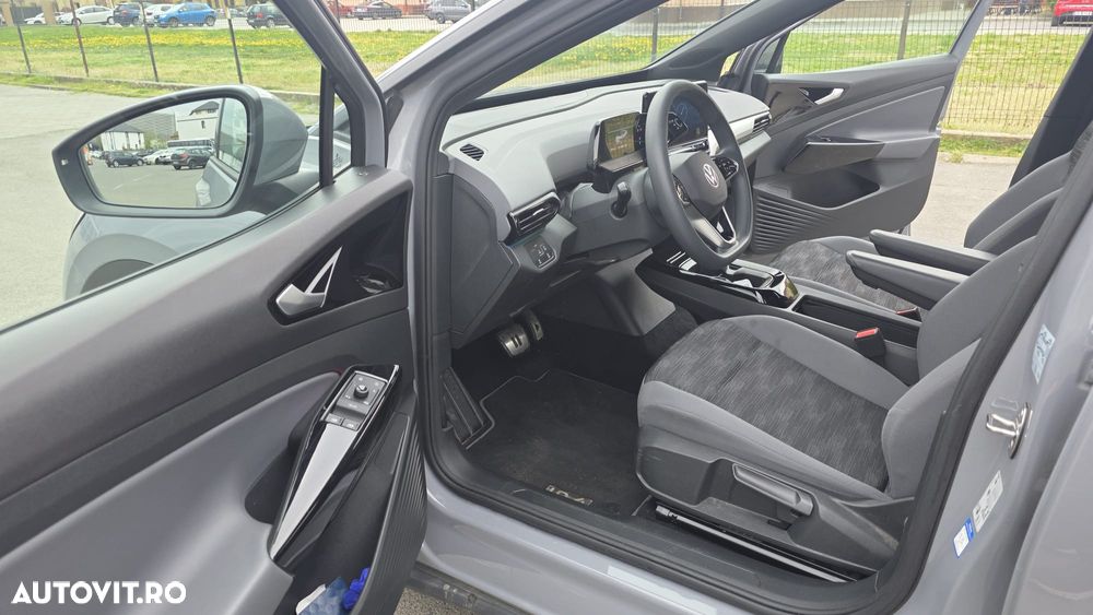 Volkswagen ID.4 - 17