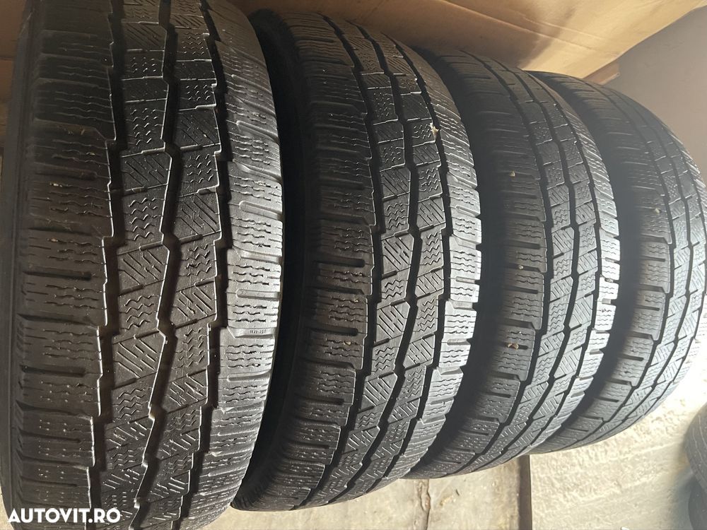 215/60/R17 C Michelin Agilis Alpin Dot 3919 - 2