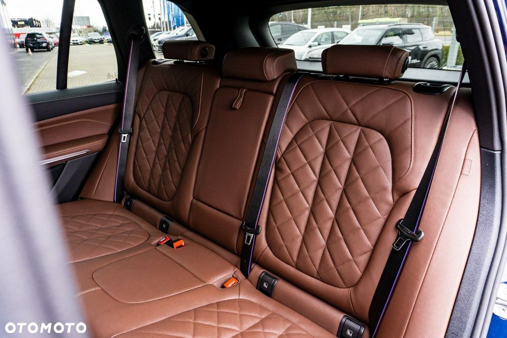 BMW X5 - 16