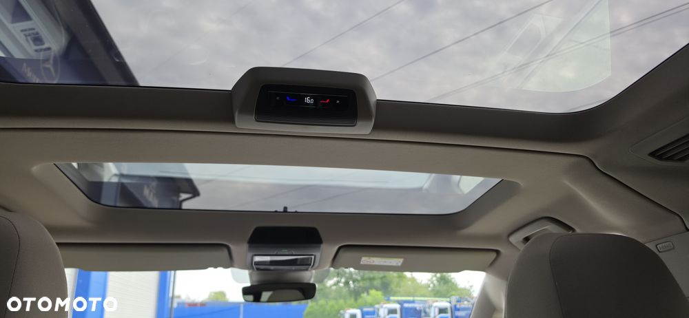 Volkswagen Multivan 2.0 TDI L2 Life DSG - 29